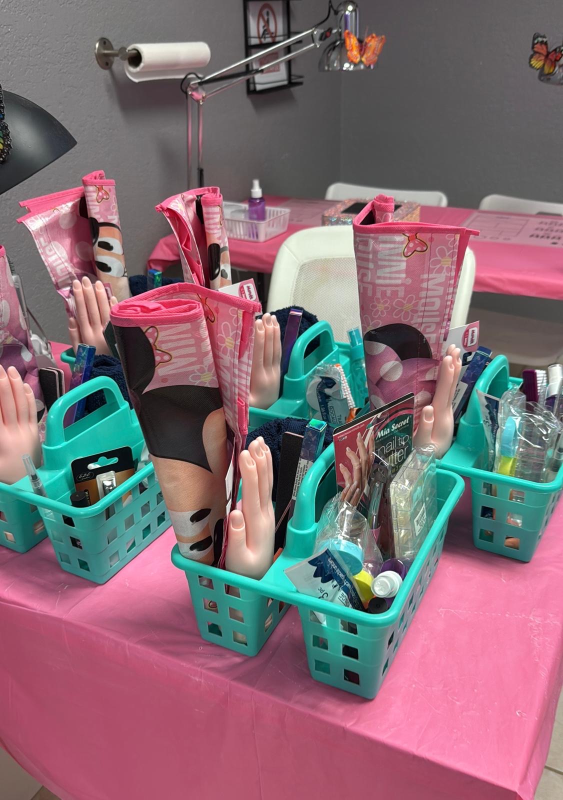 Curso Presencial de Técnico en Uñas